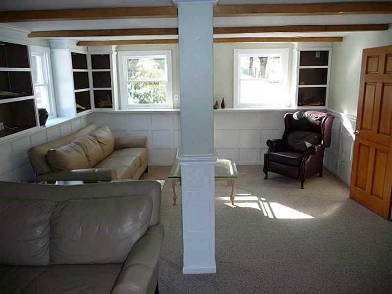 18 Baston Road North Yarmouth, ME 04097 - Photo 18 of 24 Family Room.