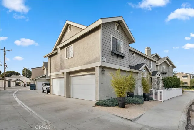 $5,750 | 505 St Andrews Road, Unit 1, Newport Beach, CA 92663