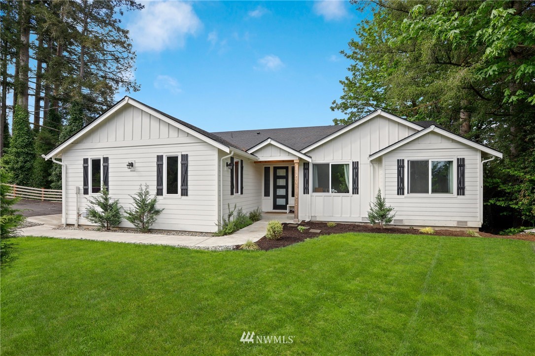 8404 Robe Menzel Road Granite Falls, WA 98252 - Photo 3 of 24