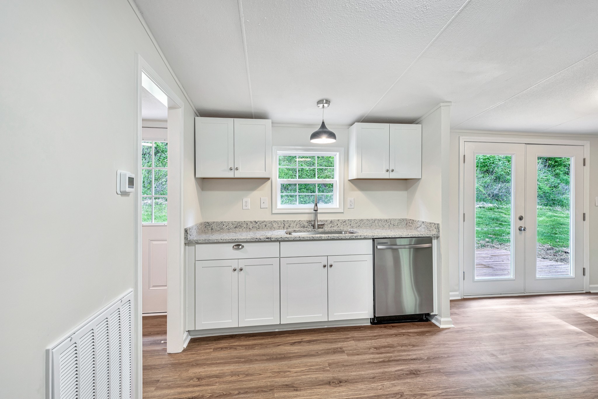 3743 Sulphur Springs Branch Road Columbia, TN 38401 - Photo 18 of 32 Gallery Image 18