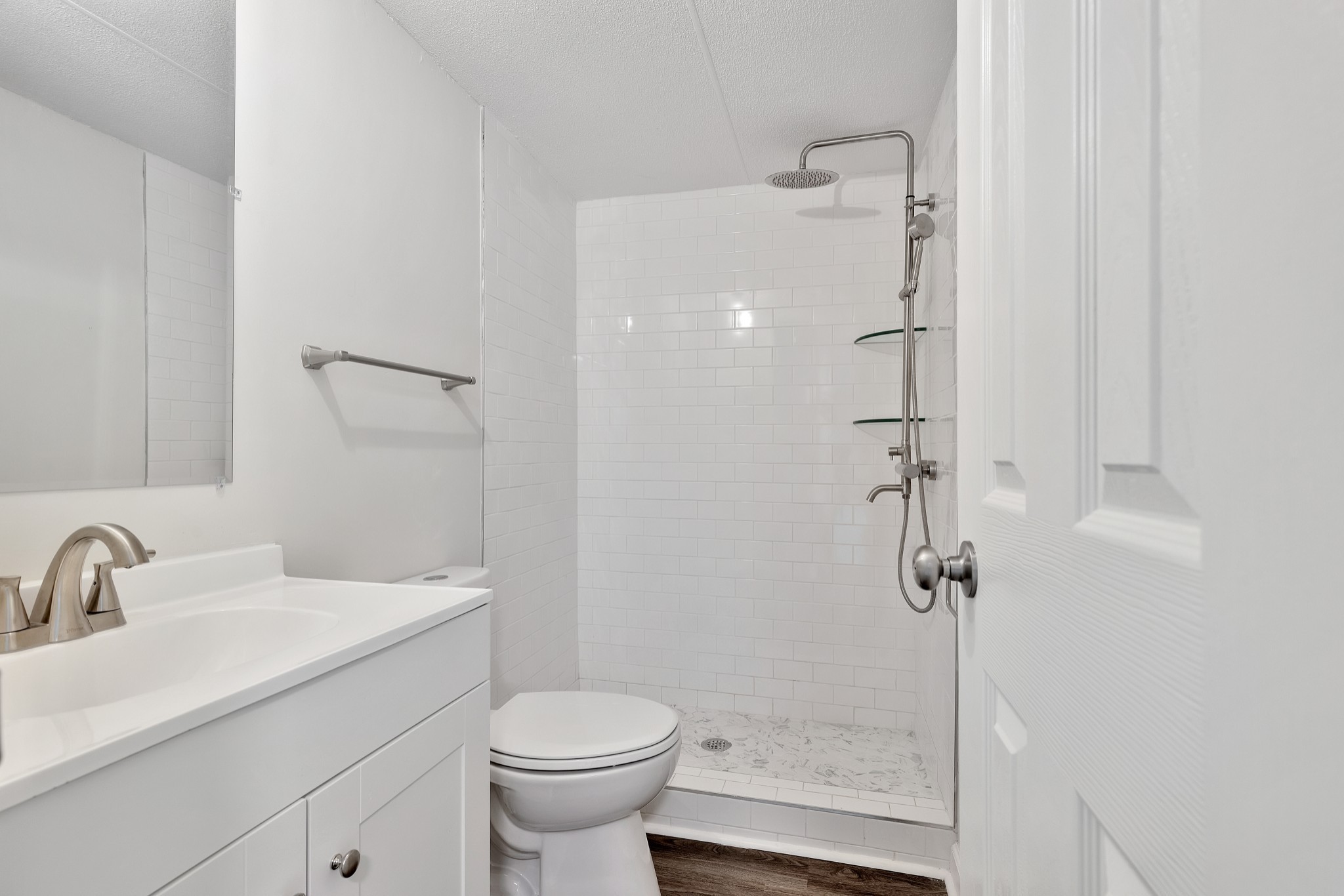 3743 Sulphur Springs Branch Road Columbia, TN 38401 - Photo 29 of 32 Large shower in hall bath!