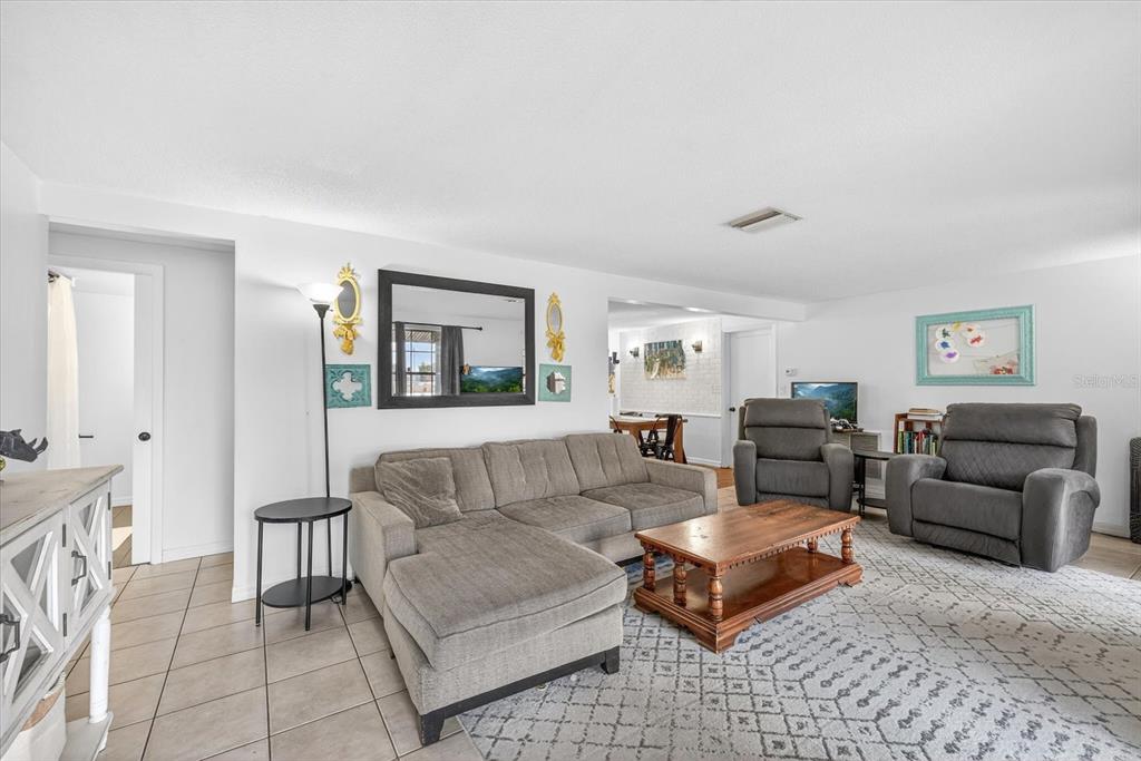 5404 Front Drive Holiday, FL 34690 - Photo 11 of 25