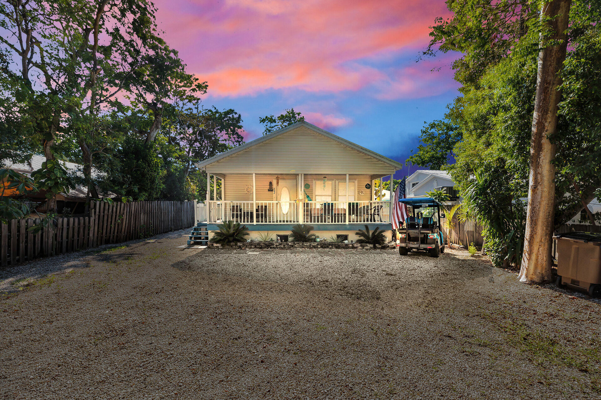 802 Madrid Road Key Largo, FL 33037 - Photo 1 of 33 virtual-tour-363807-32