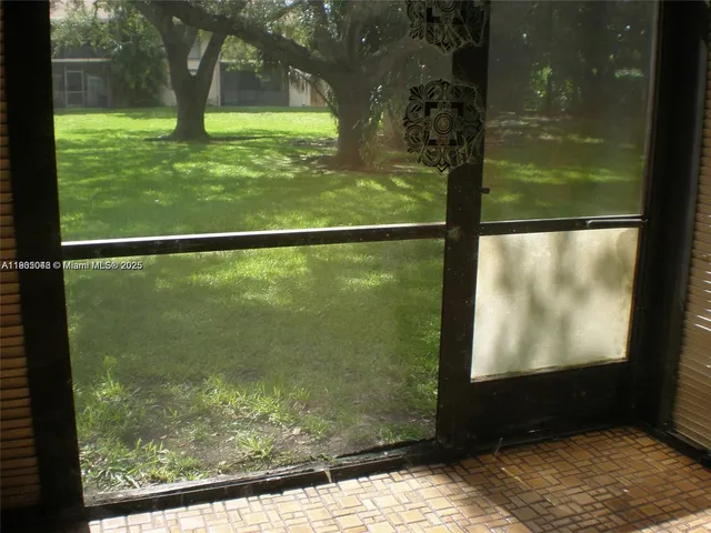 $1,700 | 5855 Washington Street, Unit 92, Hollywood, FL 33023