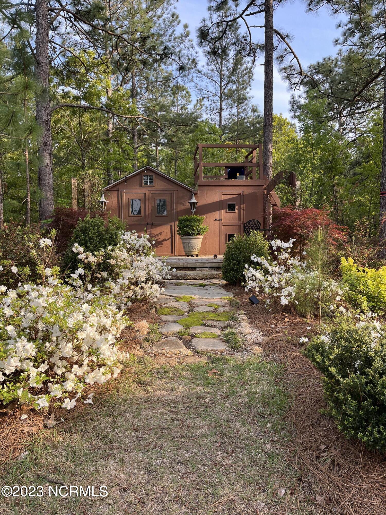 25867 Harris Road Marston, NC 28363 - Photo 13 of 30 Child's play house