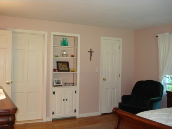 6 Holt Road Amherst, NH 03031 - Photo 12 of 28