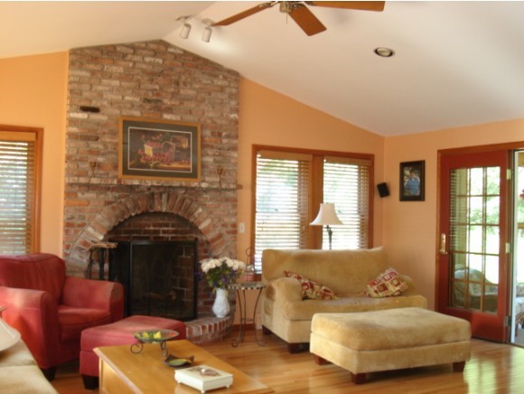 6 Holt Road Amherst, NH 03031 - Photo 6 of 28