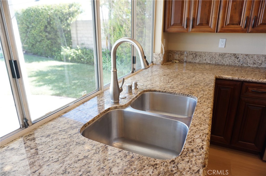 19584 Shadow Glen Circle Porter Ranch, CA 91326 - Photo 14 of 75