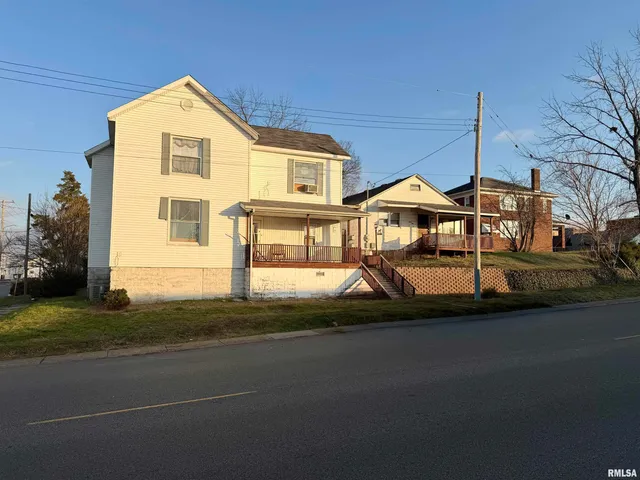 $109,000 | 312 North Main Street, Harrisburg, IL 62946