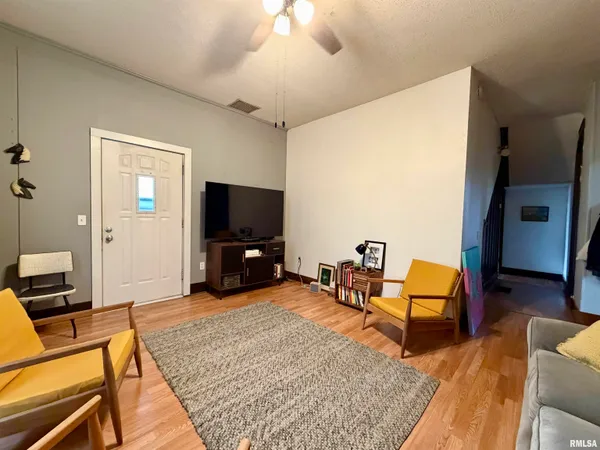 $109,000 | 312 North Main Street, Harrisburg, IL 62946