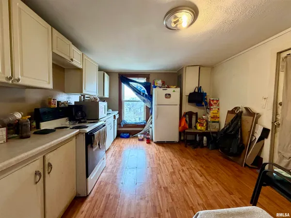 $109,000 | 312 North Main Street, Harrisburg, IL 62946
