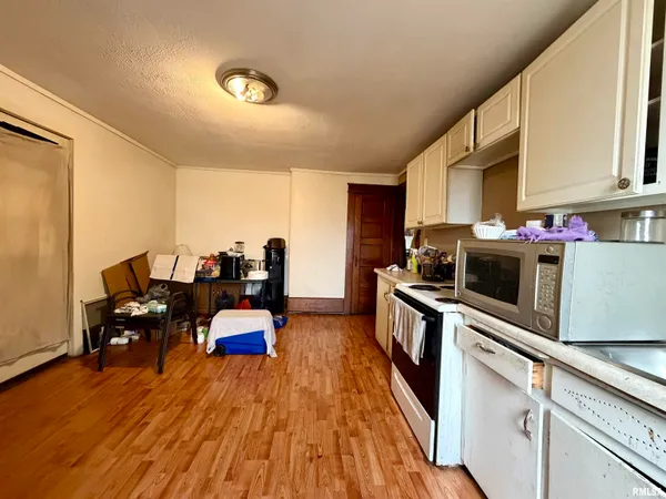 $109,000 | 312 North Main Street, Harrisburg, IL 62946