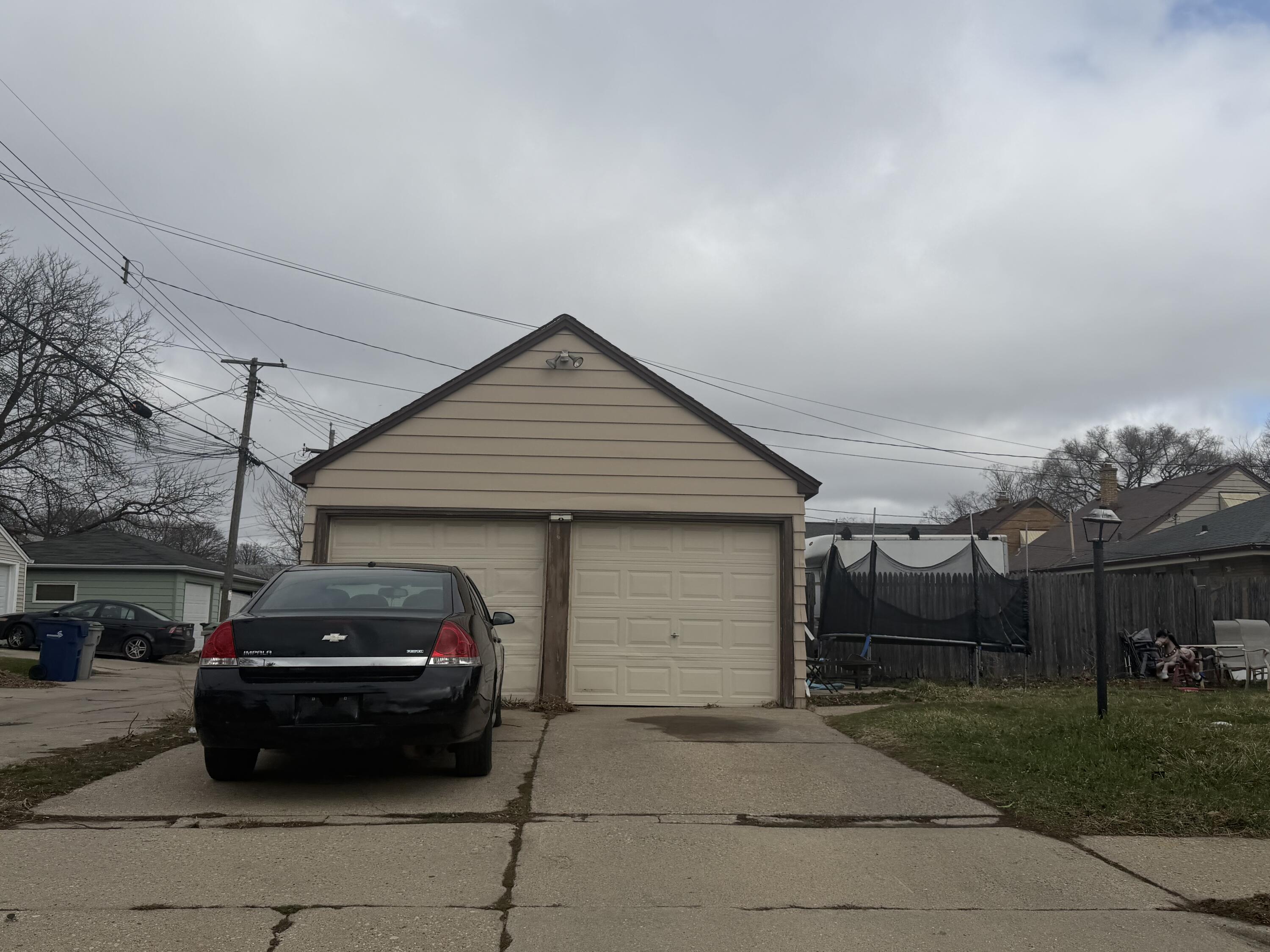 4403 North 66th Street Milwaukee, WI 53218 - Photo 3 of 4 IMG_1467
