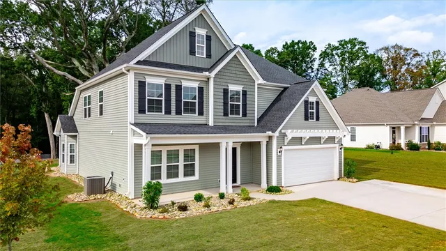 $485,000 | 726 Oak Hill Lane, Belton, SC 29627