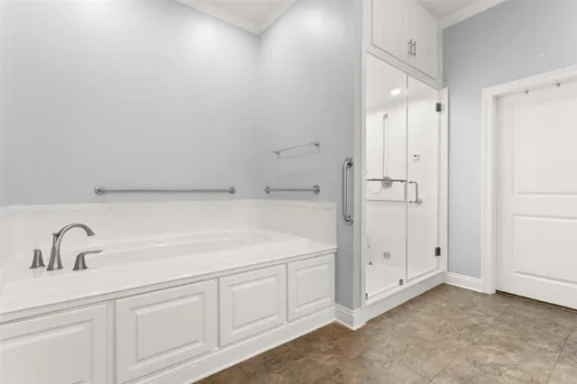 $379,000 | 5822 Shining Way, Lake Charles, LA 70605