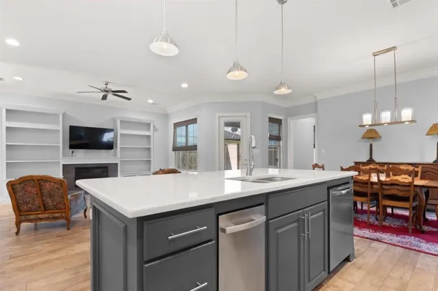 $379,000 | 5822 Shining Way, Lake Charles, LA 70605