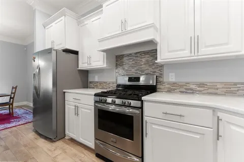 $379,000 | 5822 Shining Way, Lake Charles, LA 70605