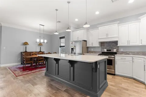 $379,000 | 5822 Shining Way, Lake Charles, LA 70605