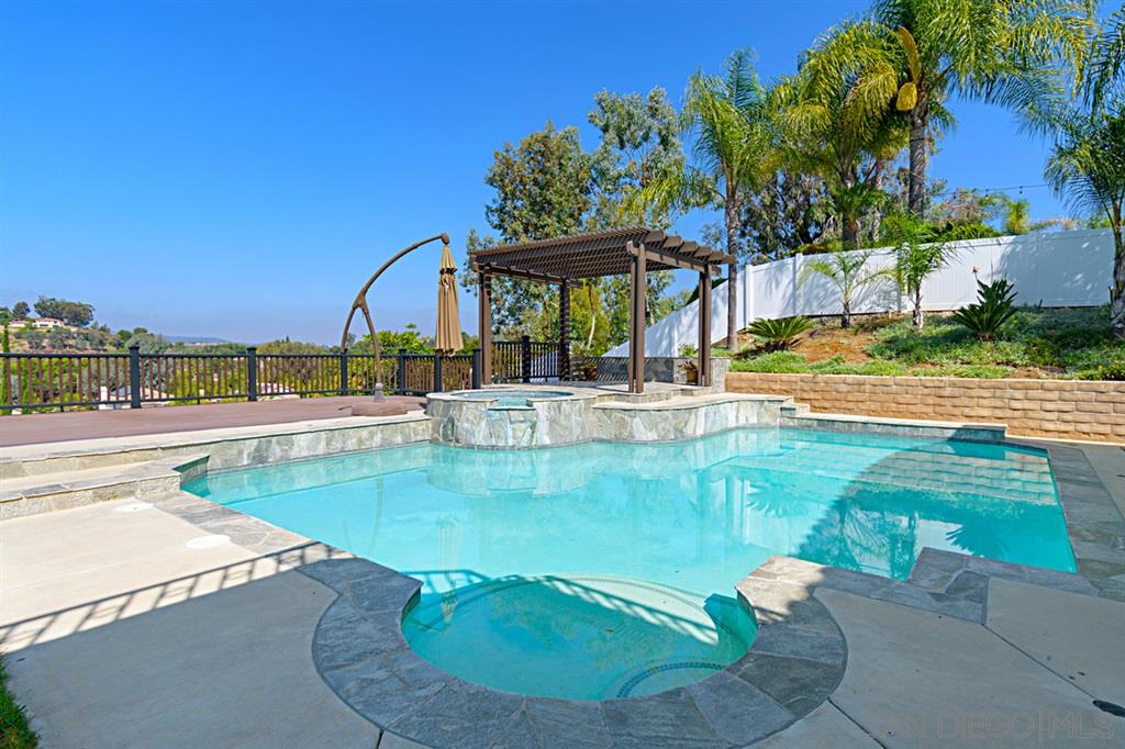 14256 Silver Ridge Road Poway, CA 92064 - Photo 2 of 25