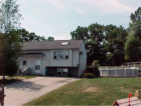 13 R Matthew Drive, Unit 13 Derry, NH 03038 - Photo 1 of 5