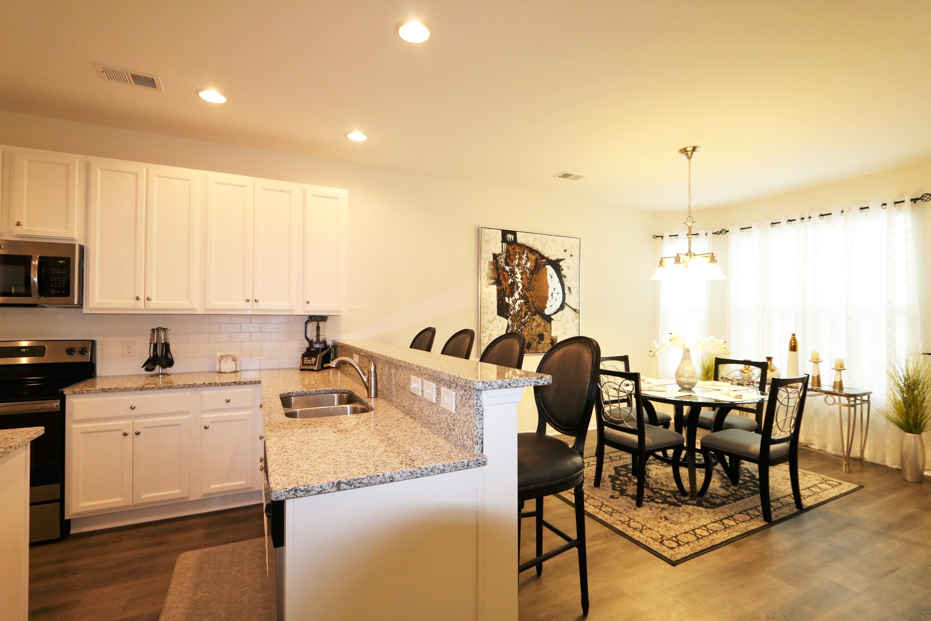 8944 Cat Tail Pond Road Summerville, SC 29485 - Photo 16 of 41 Kitchen/Eat in Area