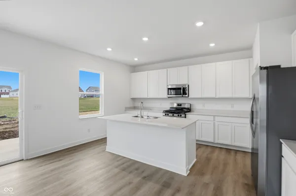 $364,735 | 2403 Fir Drive, Greenfield, IN 46140