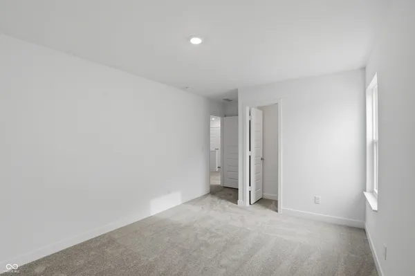 $364,735 | 2403 Fir Drive, Greenfield, IN 46140