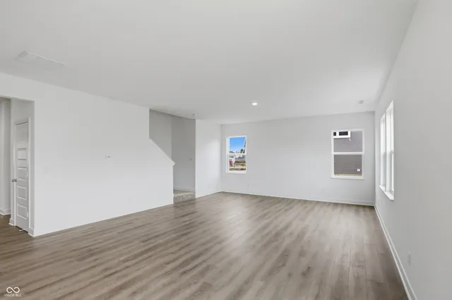 $368,735 | 2403 Fir Drive, Greenfield, IN 46140