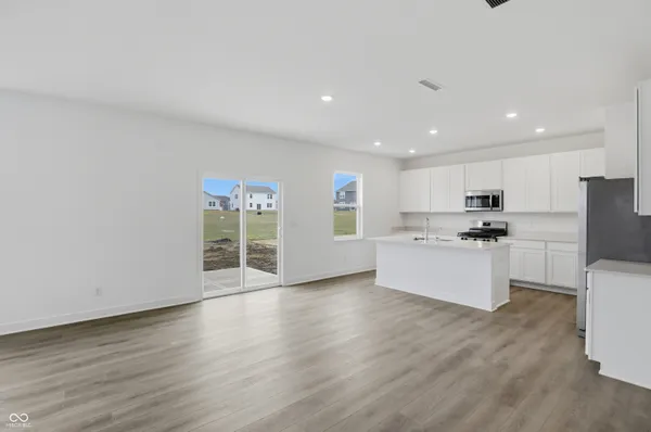 $364,735 | 2403 Fir Drive, Greenfield, IN 46140