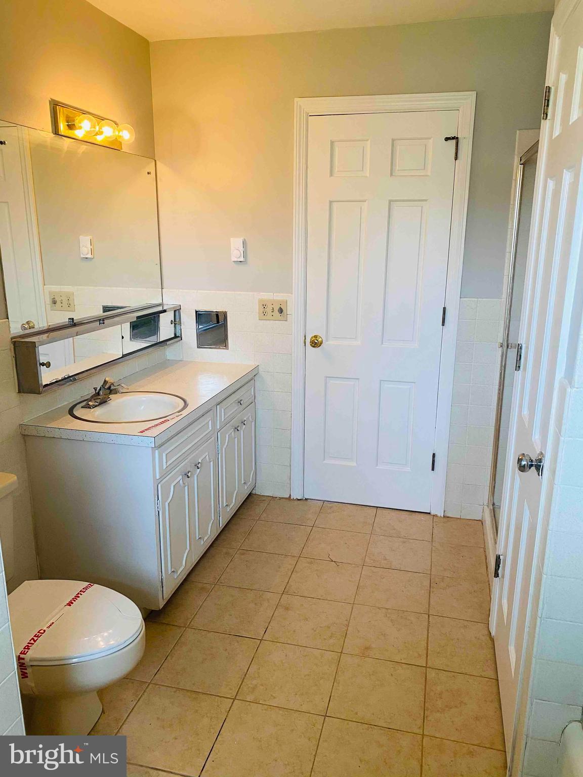 139 Lakeview Road Bernville, PA 19506 - Photo 12 of 27 Full Bathroom