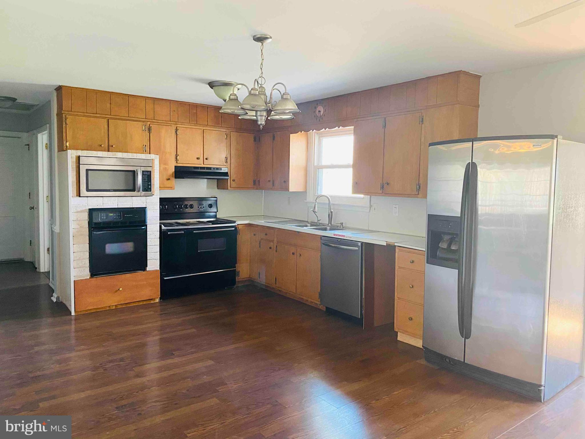 139 Lakeview Road Bernville, PA 19506 - Photo 5 of 27 Kitchen
