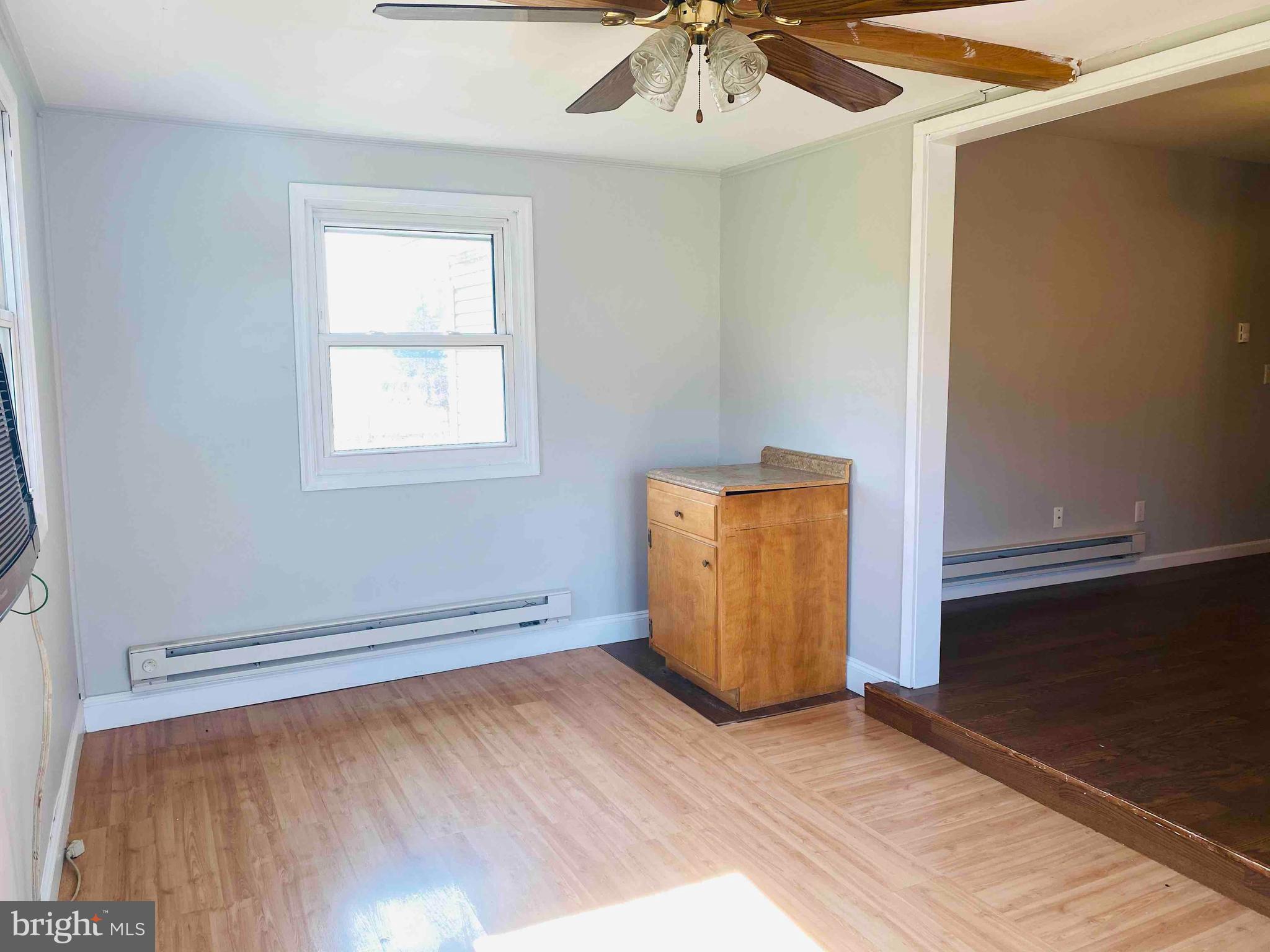139 Lakeview Road Bernville, PA 19506 - Photo 9 of 27 Sunroom