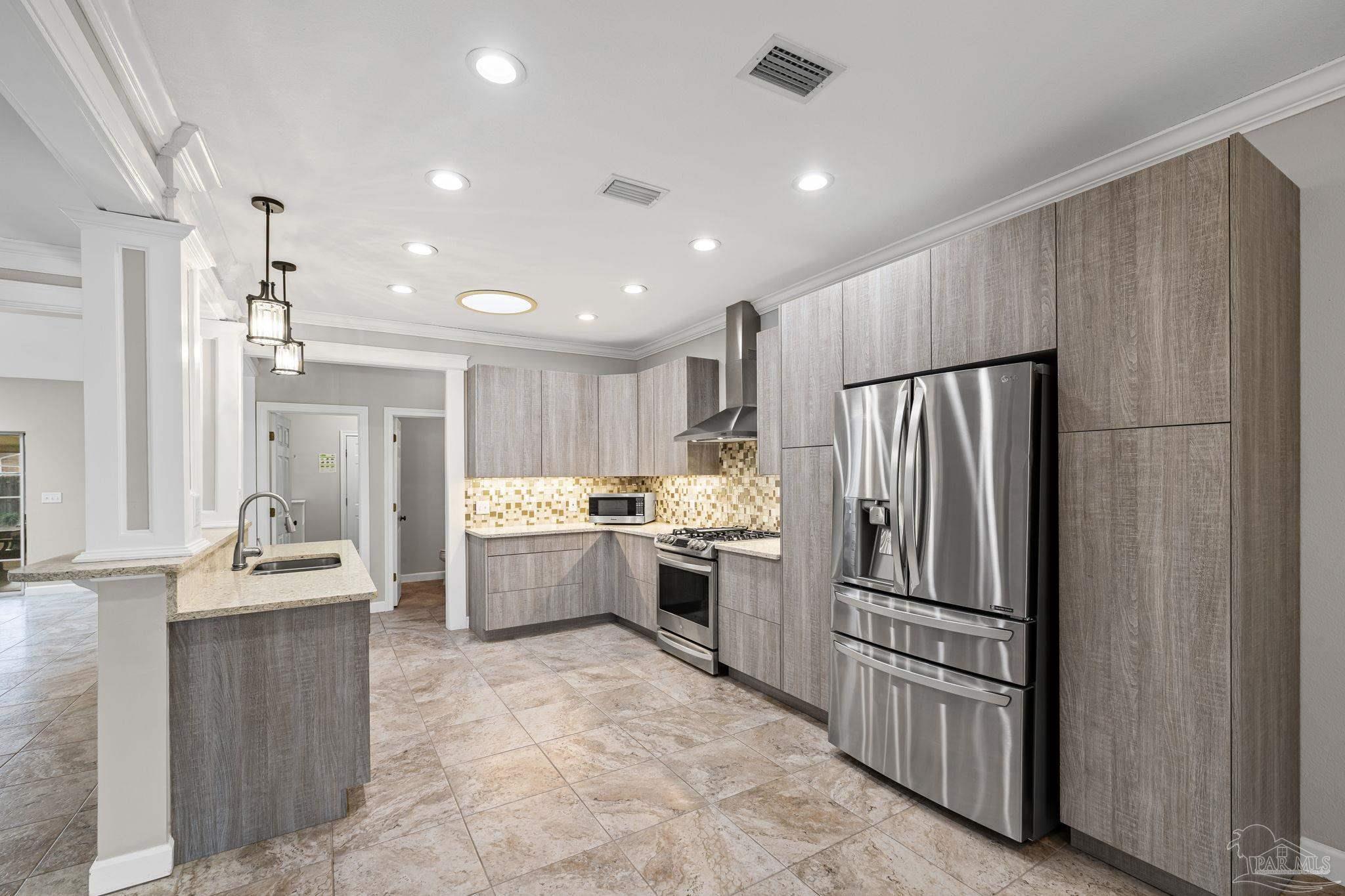 2845 Jack Nicklaus Way Shalimar, FL 32579 - Photo 12 of 70