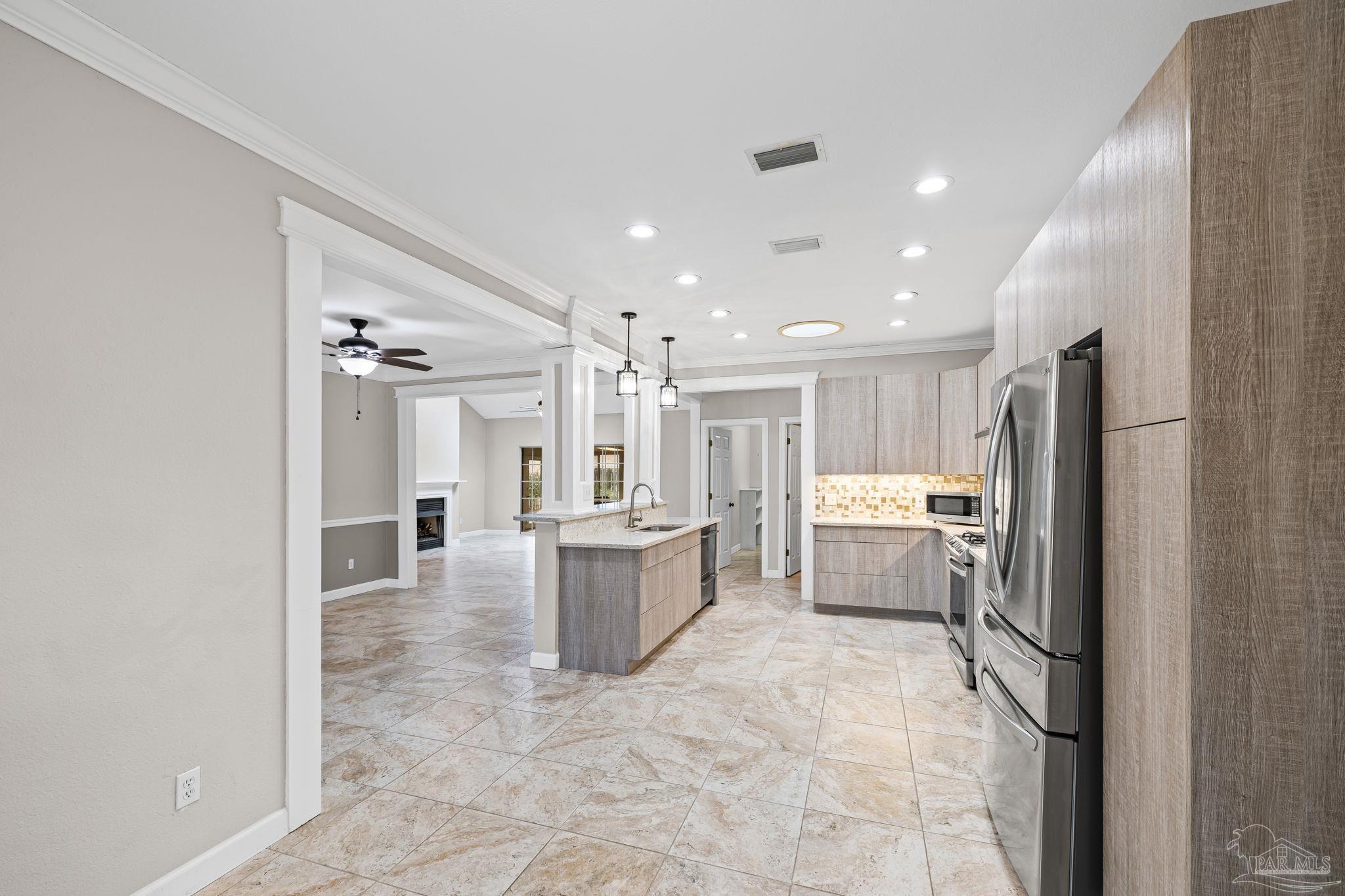 2845 Jack Nicklaus Way Shalimar, FL 32579 - Photo 18 of 70