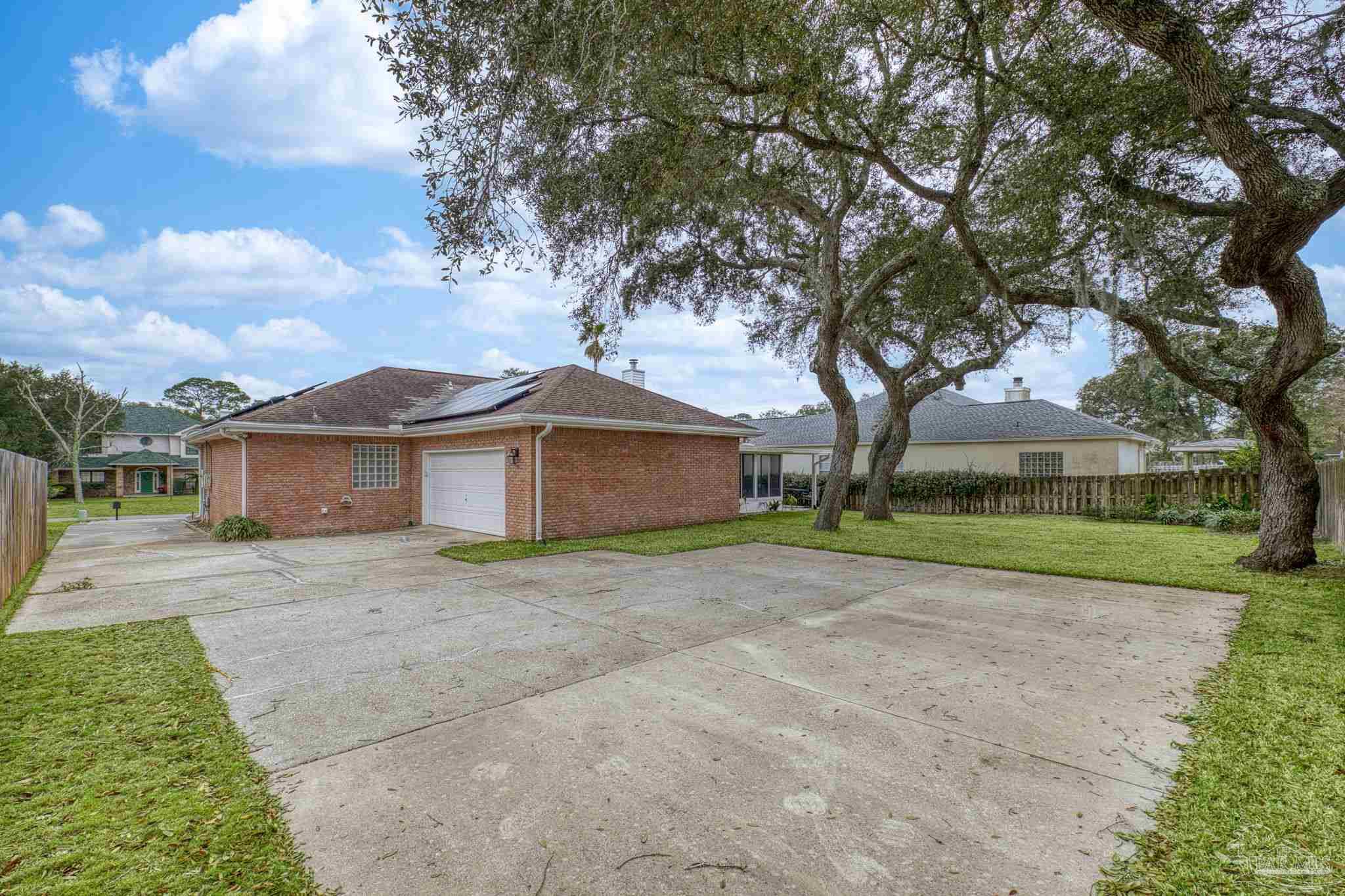 2845 Jack Nicklaus Way Shalimar, FL 32579 - Photo 47 of 70