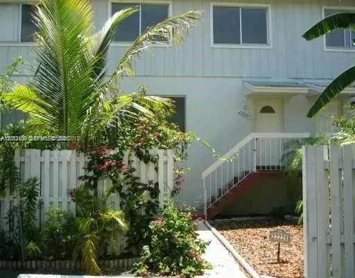 $2,350 | 22221 Southwest 103rd Court, Miami, FL 33190