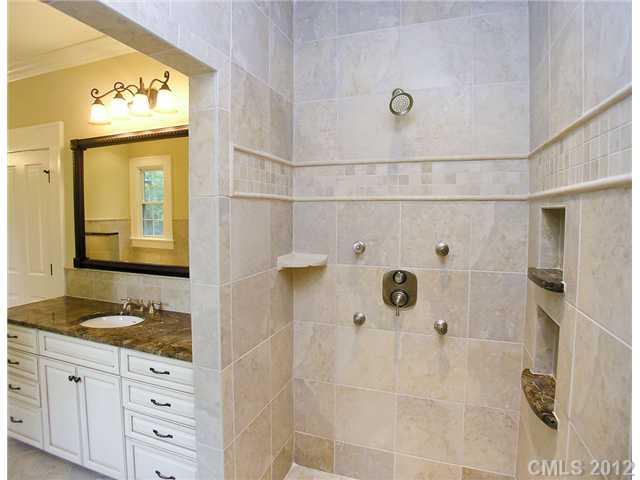 614 South Sharon Amity Road Charlotte, NC 28211 - Photo 13 of 16 Gallery Image 13