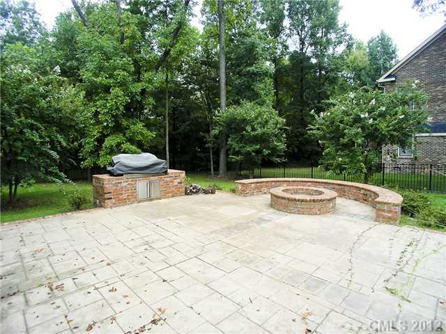 614 South Sharon Amity Road Charlotte, NC 28211 - Photo 15 of 16 Gallery Image 15