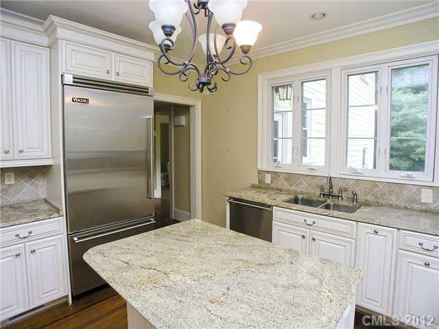614 South Sharon Amity Road Charlotte, NC 28211 - Photo 5 of 16 Gallery Image 5