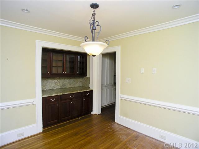 614 South Sharon Amity Road Charlotte, NC 28211 - Photo 6 of 16 Gallery Image 6