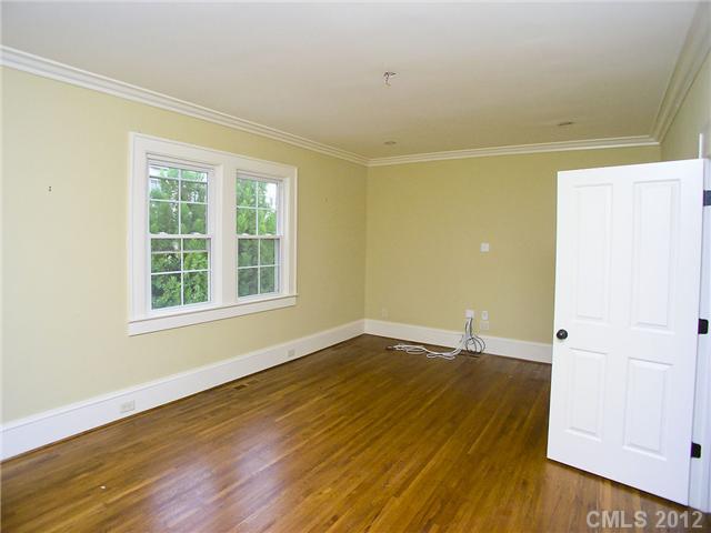 614 South Sharon Amity Road Charlotte, NC 28211 - Photo 7 of 16 Gallery Image 7