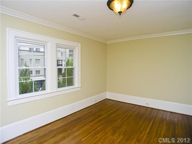 614 South Sharon Amity Road Charlotte, NC 28211 - Photo 10 of 16 Gallery Image 10