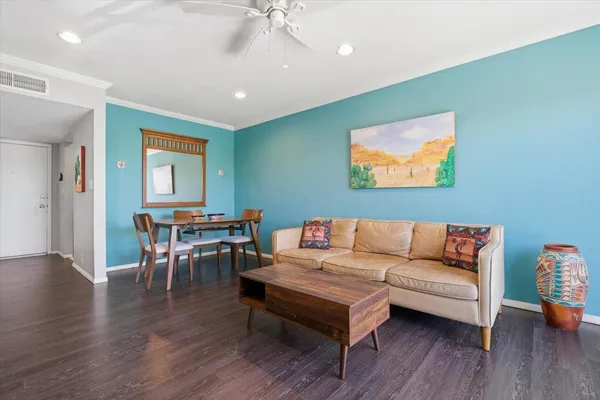 $2,200 | 4600 North 68th Street, Unit 371, Scottsdale, AZ 85251