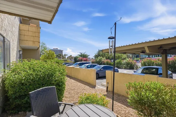 $2,200 | 4600 North 68th Street, Unit 371, Scottsdale, AZ 85251