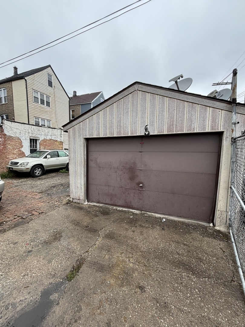 2541 South Springfield Avenue Chicago, IL 60623 - Photo 8 of 8 a view of a car garage