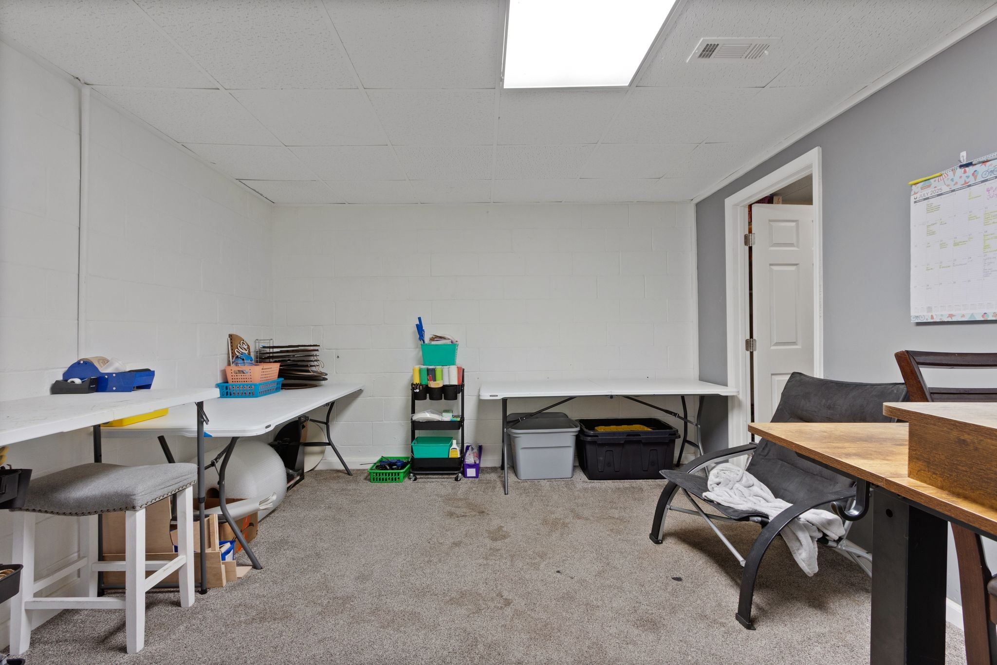 2137 Lee Road Spring Hill, TN 37174 - Photo 31 of 49 a view of a workspace with furniture