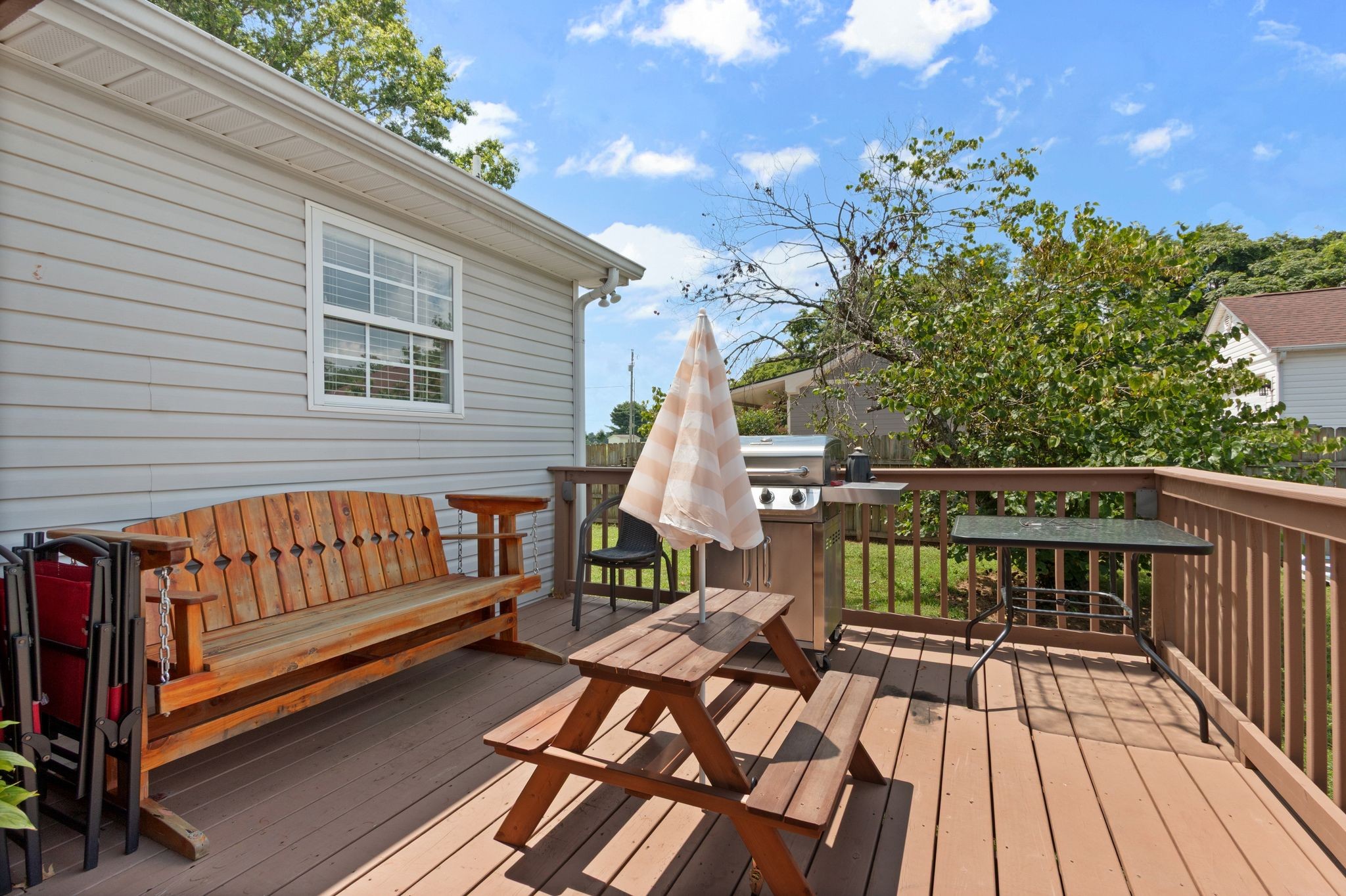 2137 Lee Road Spring Hill, TN 37174 - Photo 35 of 49 a view of sitting area on roof deck
