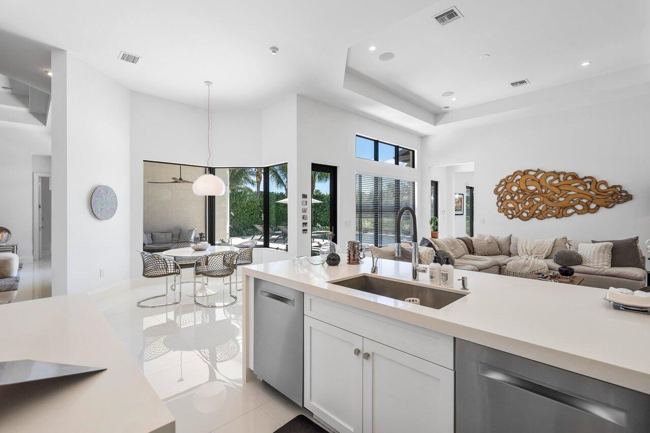 9718 Rennes Lane Delray Beach, FL 33446 - Photo 14 of 90 014-9718RennesLane-DelrayBeach-FL-33446-