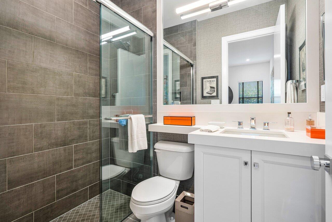 9718 Rennes Lane Delray Beach, FL 33446 - Photo 29 of 90 029-9718RennesLane-DelrayBeach-FL-33446-