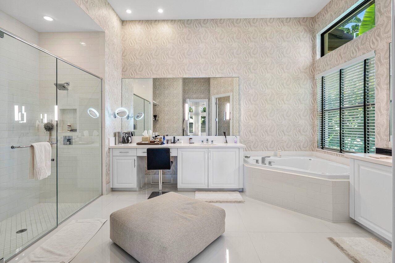9718 Rennes Lane Delray Beach, FL 33446 - Photo 33 of 90 035-9718RennesLane-DelrayBeach-FL-33446-